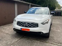 Weiß Gebraucht 2009 Infiniti Fx35 SUV | 7.900 €