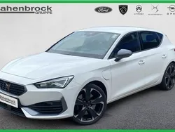Weiß Gebraucht 2022 Cupra Leon Limousine | 24.990 € (Guter Preis)