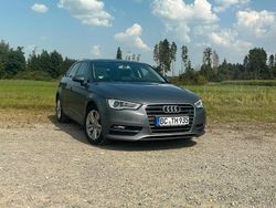 Grau Gebraucht 2016 Audi A3 Limousine | 10.500 € (Superpreis)
