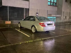 Silber Gebraucht 2007 Mercedes C220 Avantgarde Limousine | 5.500 € (Fairer Preis)