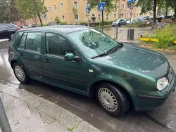 Grün Gebraucht 2000 VW Golf IV Basis Limousine | 1.899 € (Fairer Preis)