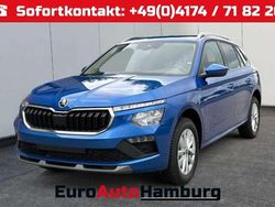 Raceblau metallic/blau Neu 2025 Skoda Kamiq Selection SUV | 28.880 € (Guter Preis)