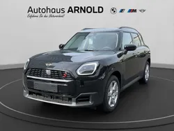 Midnight black metallic Neu 2024 Mini Cooper S Countryman SUV | 45.990 € (Teuer)