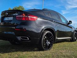Schwarz Gebraucht 2010 BMW X6 Sport Line SUV | 20.500 € (Teuer)