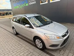 Silber Gebraucht 2009 Ford Focus Kombi | 1.900 € (Guter Preis)