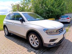 Weiß Gebraucht 2020 VW Tiguan IQ Drive SUV | 24.900 € (Guter Preis)