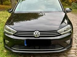 Schwarz Gebraucht 2015 VW Golf Sportsvan Van / Kleinbus | 11.400 € (Guter Preis)