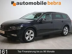 Deep black Gebraucht 2022 VW Passat Business Kombi | 25.990 € (Guter Preis)