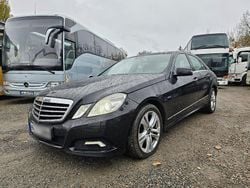 Schwarz Gebraucht 2010 Mercedes E250 Limousine | 6.850 € (Fairer Preis)