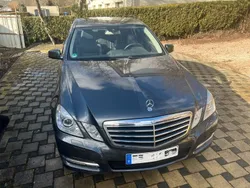 Grau Gebraucht 2010 Mercedes E220 Avantgarde Limousine | 11.500 € (Etwas zu teuer)
