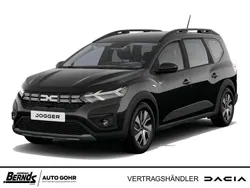 Perlmuttschwarz metallic Neu 2025 Dacia Jogger Extreme Van / Kleinbus | 24.779 € (Etwas zu teuer)