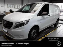 Weiss Gebraucht 2021 Mercedes Vito Van | 24.812 € (Superpreis)