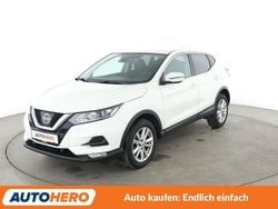 Weiß Gebraucht 2017 Nissan Qashqai Acenta SUV | 13.890 € (Etwas zu teuer)