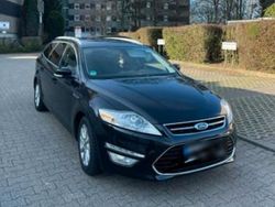 Schwarz Gebraucht 2013 Ford Mondeo Kombi | 3.999 € (Teuer)