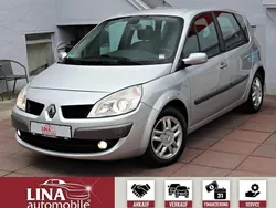 Grau Gebraucht 2008 Renault Scénic II Van / Kleinbus | 3.590 € (Fairer Preis)