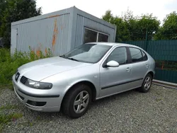Silber Gebraucht 2003 Seat Leon Stella Limousine | 800 € (Superpreis)
