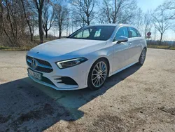 Weiß Gebraucht 2019 Mercedes A200 AMG line Limousine | 18.999 € (Guter Preis)