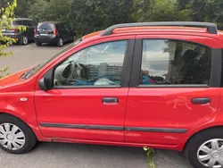 Rot Gebraucht 2004 Fiat Panda Kleinwagen | 400 €