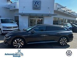 Mangangrau metallic (metallic) Gebraucht 2023 VW Arteon R-line Kombi | 38.500 € (Teuer)