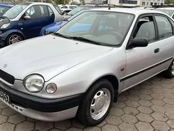 Grau Gebraucht 1999 Toyota Corolla Limited Kombi | 2.700 € (Fairer Preis)