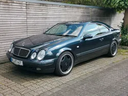 Schwarz Gebraucht 1999 Mercedes CLK430 Elegance Coupé | 6.000 € (Guter Preis)
