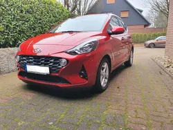 Rot Gebraucht 2023 Hyundai i10 Trend Kleinwagen | 13.960 € (Guter Preis)
