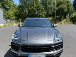 Grau Gebraucht 2019 Porsche Cayenne SUV | 46.480 € (Fairer Preis)