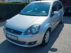 Silber Gebraucht 2006 Ford Fiesta Kleinwagen | 1.700 € (Fairer Preis)
