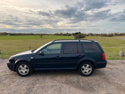 Blau Gebraucht 2004 VW Golf IV Kombi | 999 €