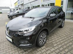 Schwarz Gebraucht 2022 Renault Kadjar Black Edition SUV | 21.480 € (Etwas zu teuer)