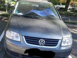 Grau Gebraucht 2006 VW Touran Goal Van / Kleinbus | 1.900 € (Guter Preis)
