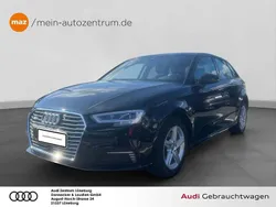 Mythosschwarz metallic Gebraucht 2020 Audi A3 Sportback e-tron Design Limousine | 19.980 € (Guter Preis)