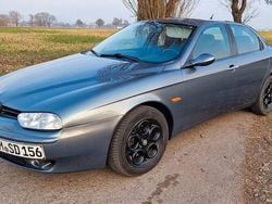 Grau Gebraucht 2002 Alfa Romeo 156 Distinctive Limousine | 3.050 €