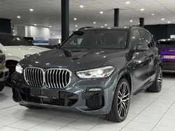 Grau Gebraucht 2020 BMW X5 M Sport SUV | 49.990 € (Fairer Preis)