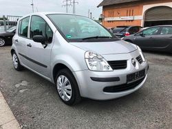 Grau Gebraucht 2006 Renault Modus Van / Kleinbus | 2.799 € (Fairer Preis)