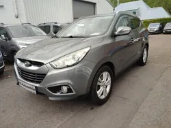 Grau Gebraucht 2013 Hyundai ix35 SUV | 8.999 € (Fairer Preis)