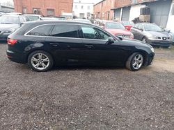 Schwarz Gebraucht 2016 Audi A4 Sport Kombi | 11.250 € (Superpreis)