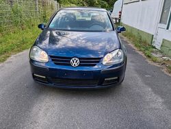 Blau Gebraucht 2004 VW Golf IV Limousine | 2.999 € (Etwas zu teuer)