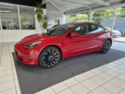 Rot Gebraucht 2023 Tesla Model 3 Performance Limousine | 37.390 € (Etwas zu teuer)