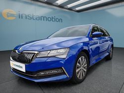 Blau Gebraucht 2021 Skoda Superb Kombi | 21.349 € (Fairer Preis)