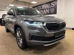 Grau Gebraucht 2022 Skoda Kodiaq Tour SUV | 25.690 € (Superpreis)