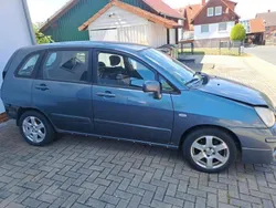 Grau Gebraucht 2005 Suzuki Liana Kombi | 500 € (Guter Preis)