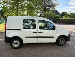 Weiß Gebraucht 2012 Renault Kangoo Van / Kleinbus | 3.900 € (Fairer Preis)