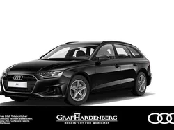 Brillantschwarz Gebraucht 2022 Audi A4 Business Kombi | 22.880 € (Guter Preis)
