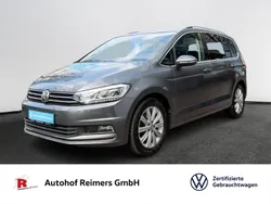 Grau Gebraucht 2019 VW Touran Highline Van / Kleinbus | 25.979 € (Fairer Preis)
