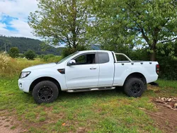 Weiß Gebraucht 2014 Ford Ranger Abholung | 25.300 €