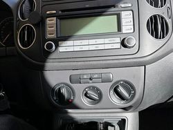 Gelb Gebraucht 2007 VW Golf V Kleinwagen | 2.700 € (Guter Preis)