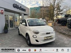 Weiß Gebraucht 2023 Fiat 500e Basis Limousine | 24.990 € (Teuer)