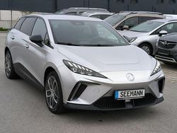 Silber Gebraucht 2023 MG MG4 EV Luxury Kleinwagen | 17.800 €