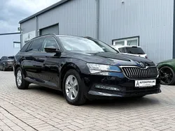 Schwarz Gebraucht 2022 Skoda Superb Kombi | 19.450 € (Superpreis)